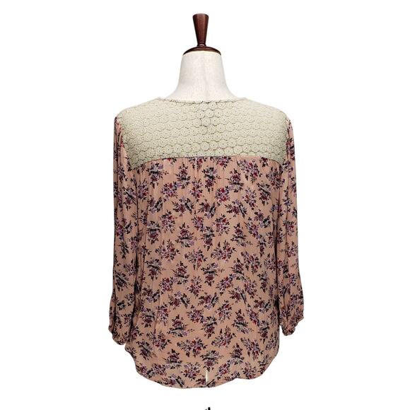 Boho Western Floral Blouse Sz M Rods Soft Drape Lightweight Rayon Crochet Y2K - Picture 3 of 8